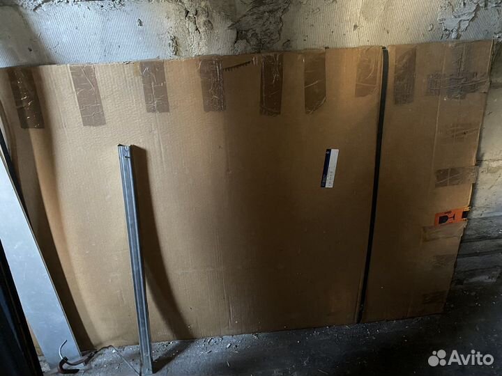 Стекло боковое мерседес w601