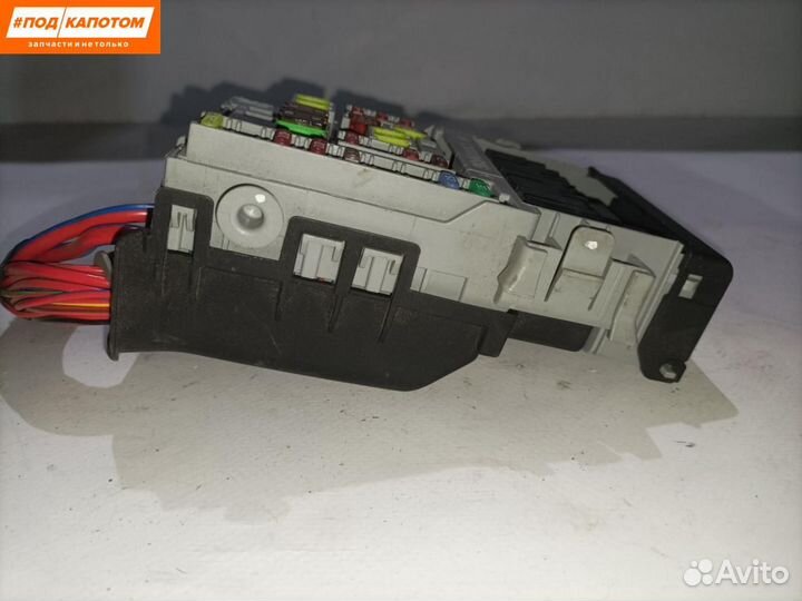 Блок предохранителей Opel Astra J (2009 - 2012)