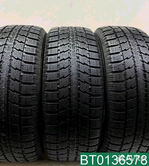 Toyo Observe GSi-5 235/55 R17 99Q