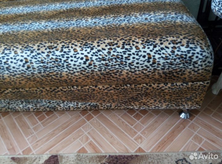 Диван еврокнижка