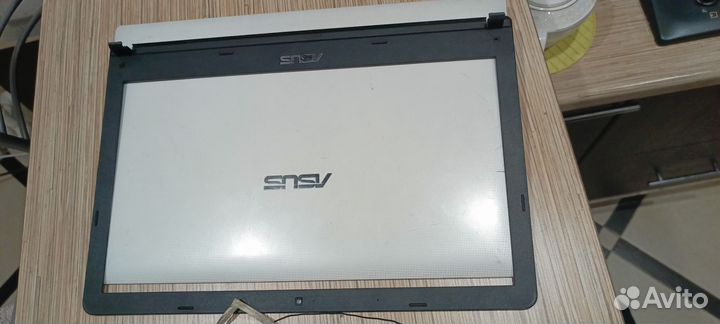 Ноутбук Asus x501a на запчасти