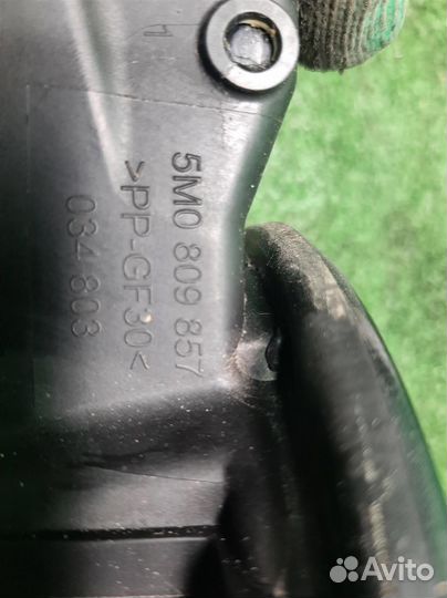 Лючок топливного бака volkswagen Golf Plus 2006