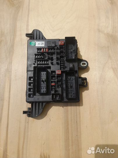 Блок предохранителей Opel Insignia