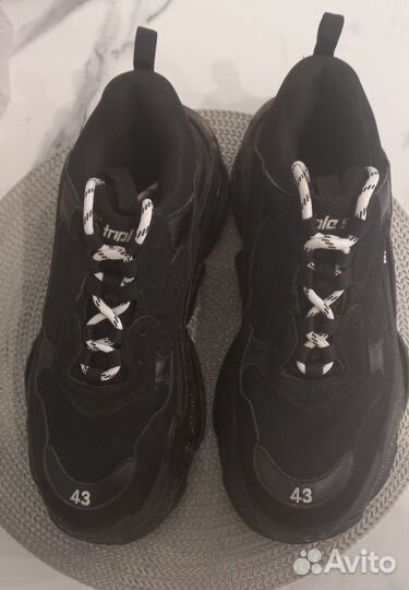 Кроссовки мужские