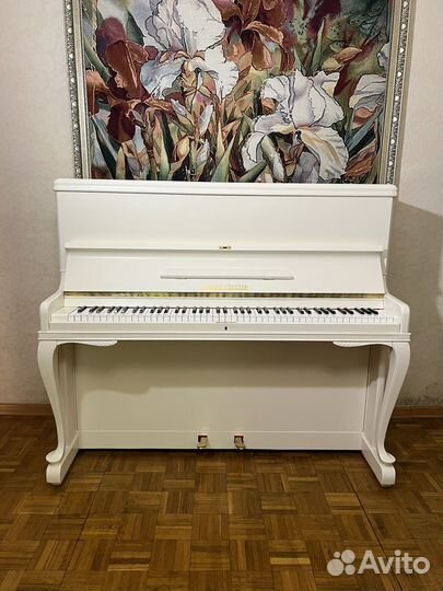 Пианино August Forster