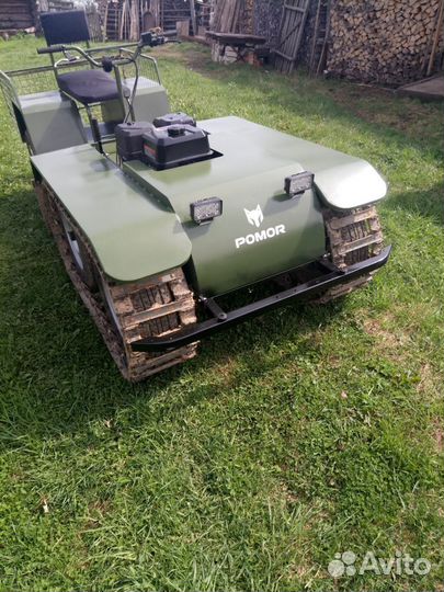 Гусеничный вездеход