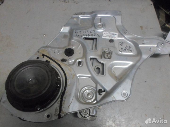 Стеклоподъемник задний правый (Kia Sportage)