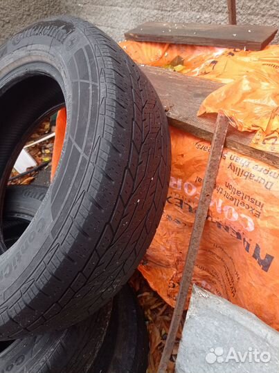 Continental ContiCrossContact LX2 225/65 R17