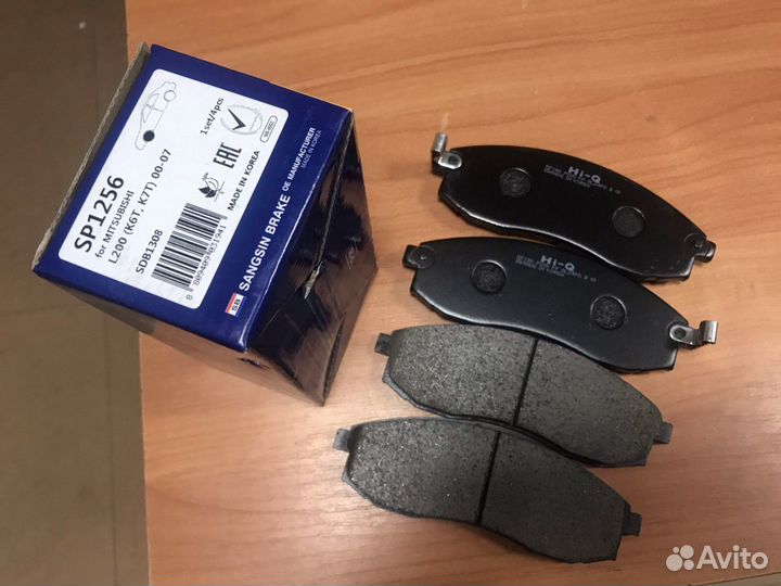 Передние колодки Mitsubishi l200 2000-2007