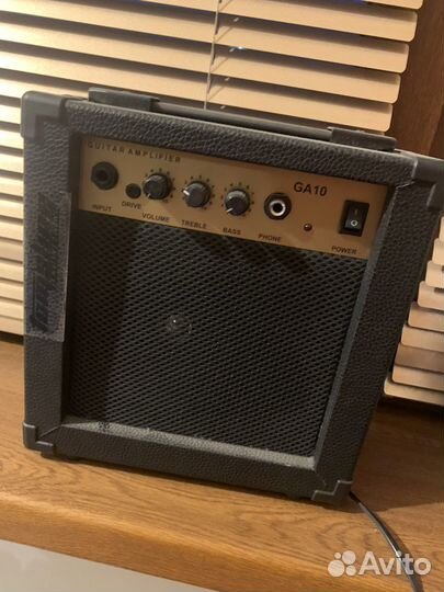 Электро гитара