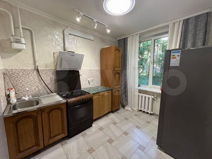 3-к. квартира, 83 м², 1/4 эт.