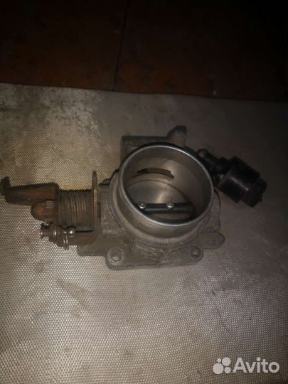 Дроссельная заслонка