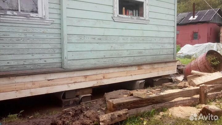 Бригада строителей