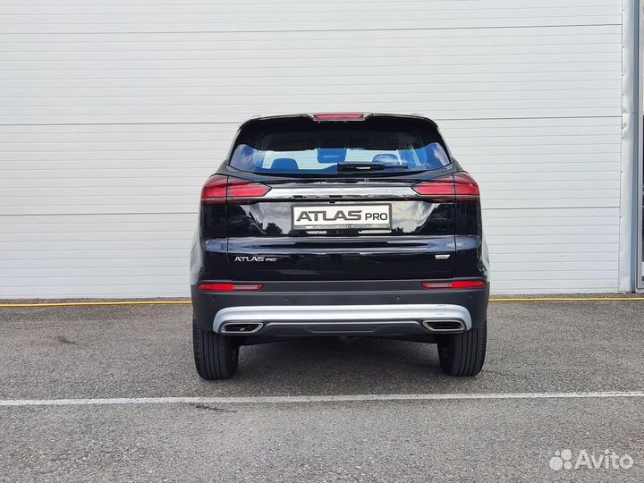 Geely Atlas Pro, 2023
