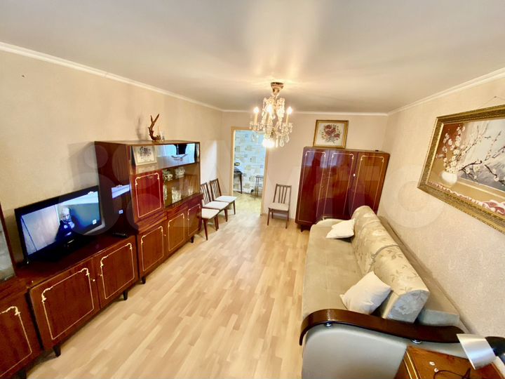 2-к. квартира, 60 м², 2/10 эт.