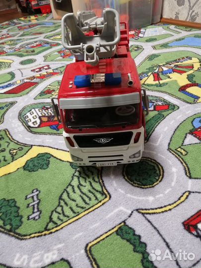 Пожарная машина игрушка