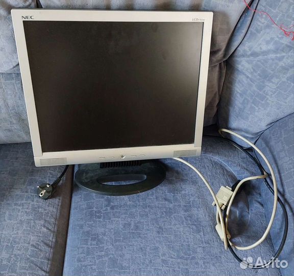 Монитор NEC