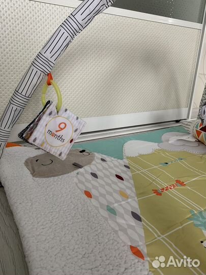 Развивающий коврик fisher price