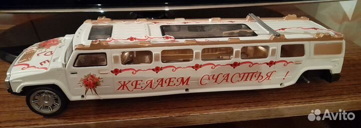 Лимузин Hummer. Модель. Б/у