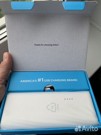 Повербанк Anker PowerCore 15600 и 16000 белый