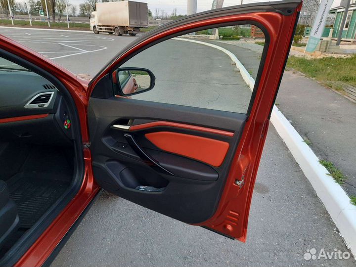 LADA Vesta 1.6 МТ, 2019, 121 303 км