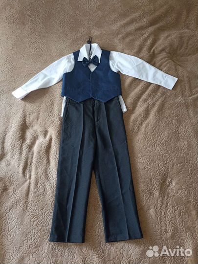 Костюм тройка на мальчика