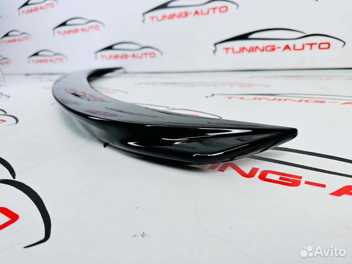 Спойлер на багажник Lexus IS250 D3136