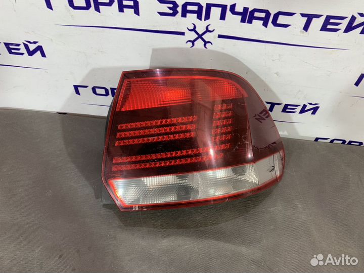 Фонарь задний правый Volkswagen Polo Sed RUS 2011