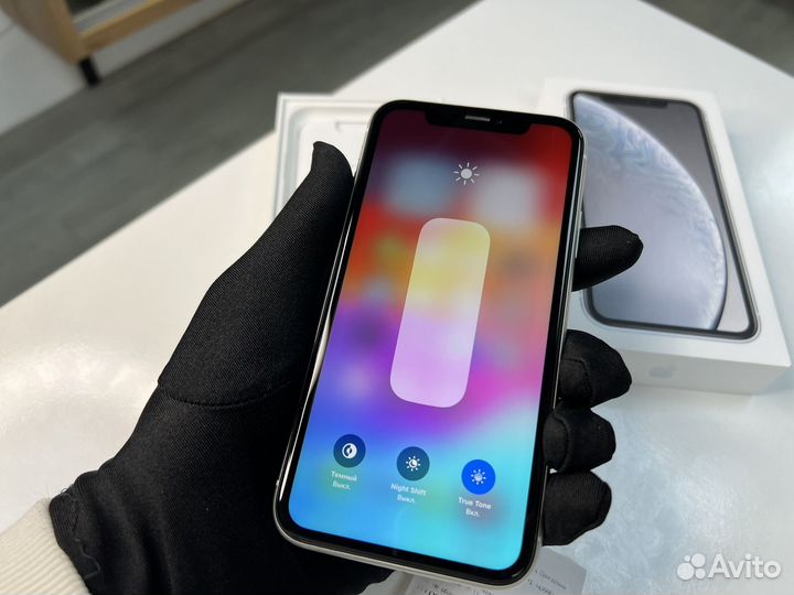 iPhone Xr, 128 ГБ