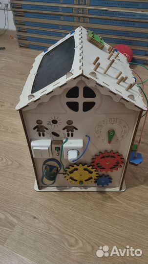 Бизиборд домик со светом