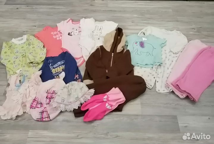 Пакет вещей размер 74,есть новые