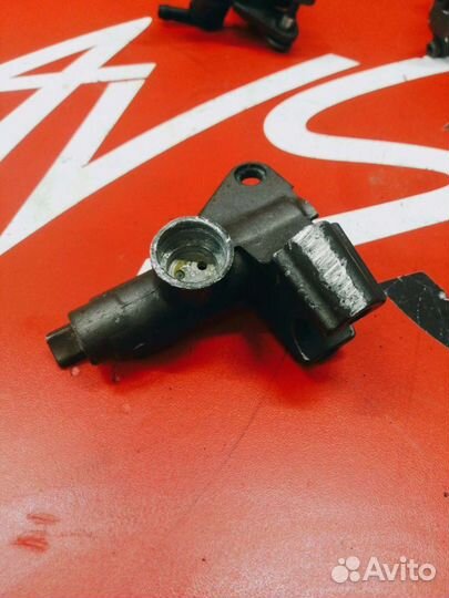 Тормозная машинка Kawasaki ZX-10R 04-05