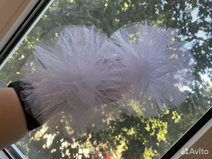 Банты белые из фатина к 1 сентября, в школу