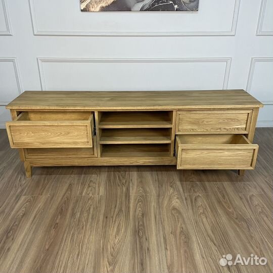 Дизайнерская тумба из массива Stefani