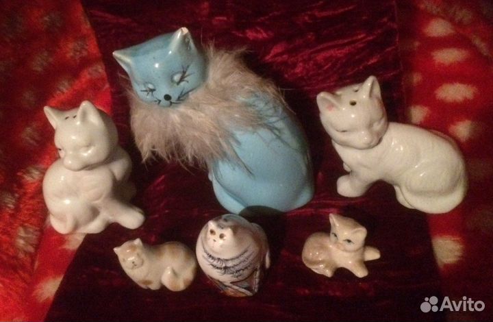 Статуэтки кошек