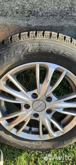 Pirelli Ice Zero 195/65 R15 95T