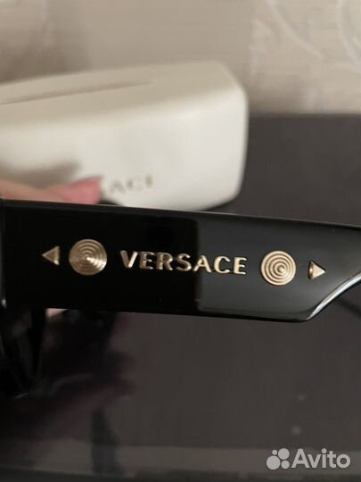 Солнцезащитные очки Versace оригинал