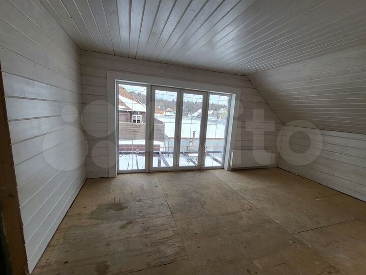 Дом 153 м² на участке 10 сот.