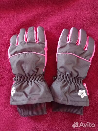 Зимние перчатки для девочки