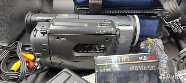 Видеокамера ccd-tr3000e