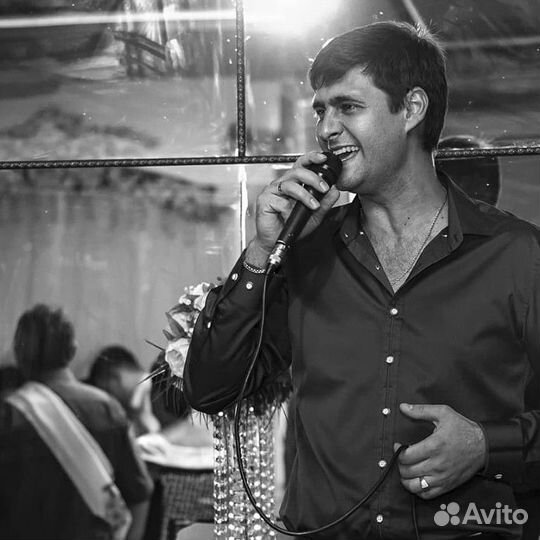 Dj - музыкант со своим звуковым оборудованием