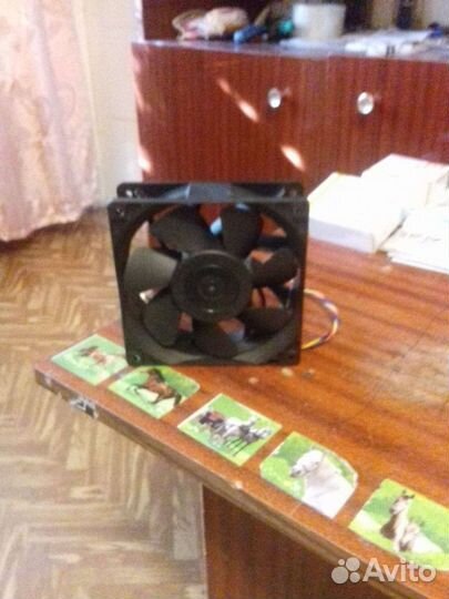 Вентелятор для асика