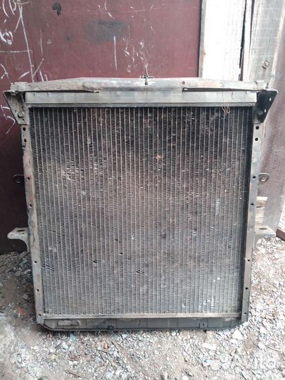 Продам радиатор