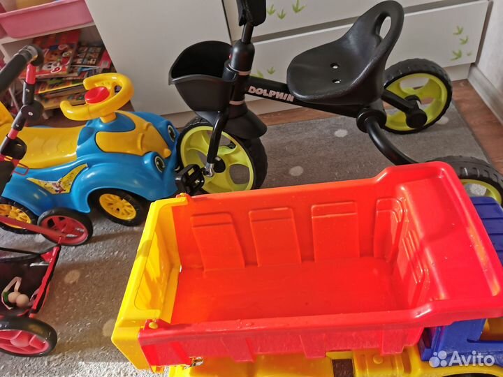 Большой грузовик игрушка