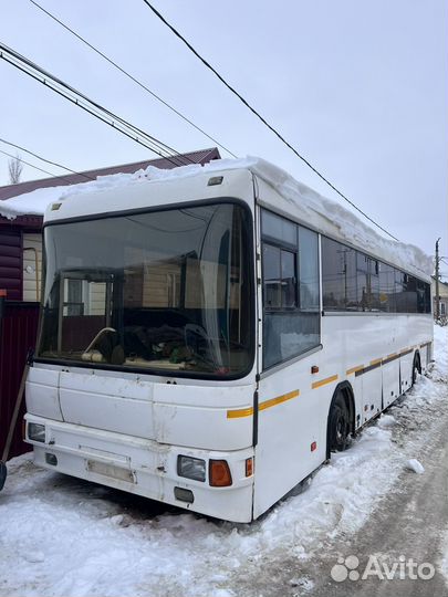 Автобус нефаз