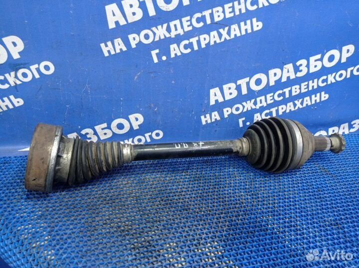 Левый привод Volkswagen Polo 5 седан CFN 2015