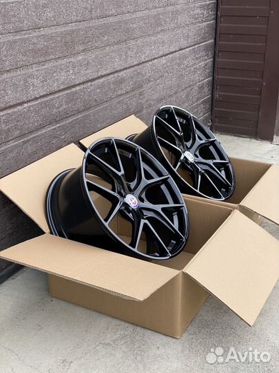 Литые Диски R17 5*100 HRE P101 Black