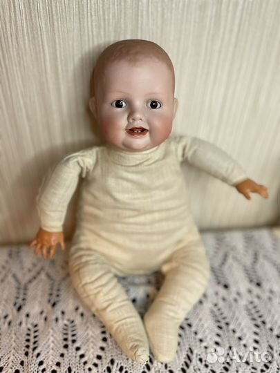 Антикварный малыш