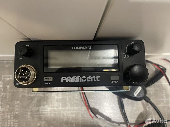 Автомобильная рация президент б/у с антенной