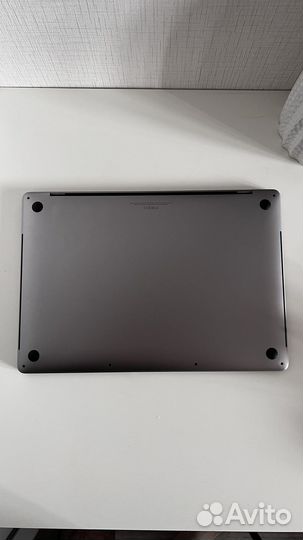 Macbook pro 16 2019 i9 32GB Radeon 5500 8GB